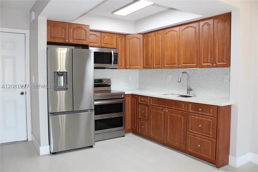 6780 W 2nd Ct #401, Hialeah, FL 33012 - #3