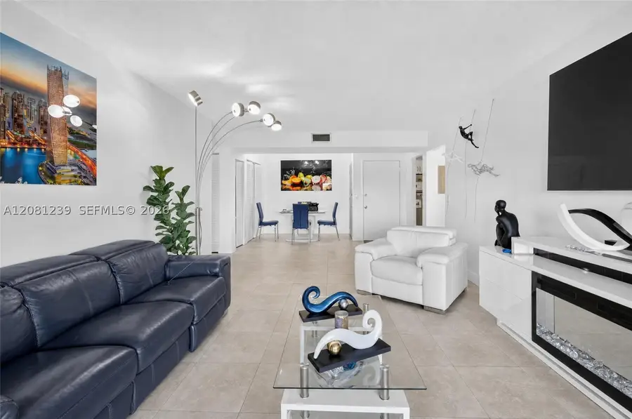 7787 SW 86th St #E-409, Miami, FL 33143 - #2