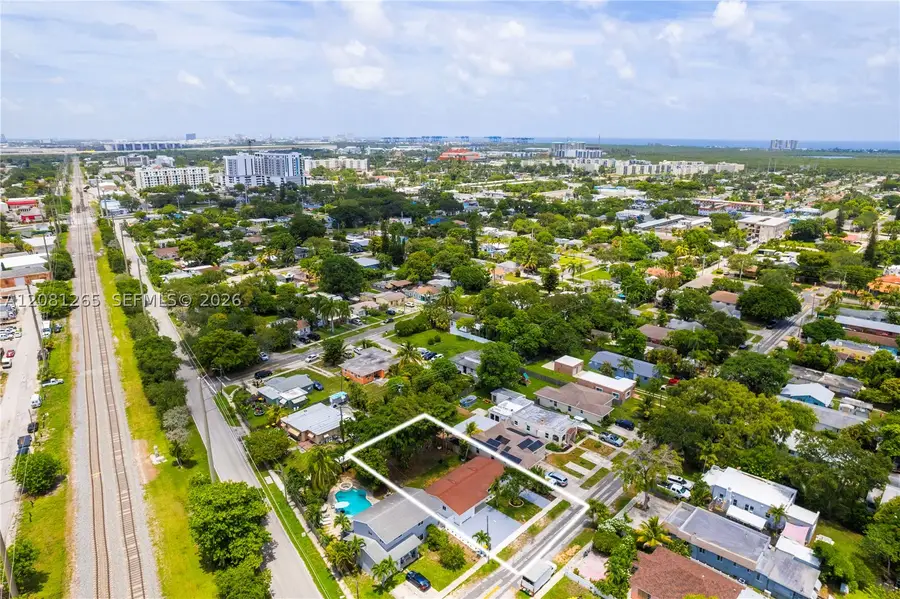 254 SW 4th St, Dania Beach, FL 33004 - #2
