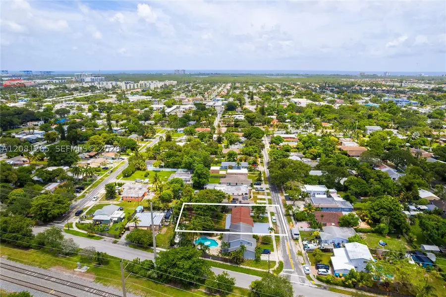 254 SW 4th St, Dania Beach, FL 33004 - #3