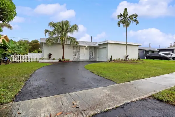 11940 NW 29th Mnr, Sunrise, FL 33323
