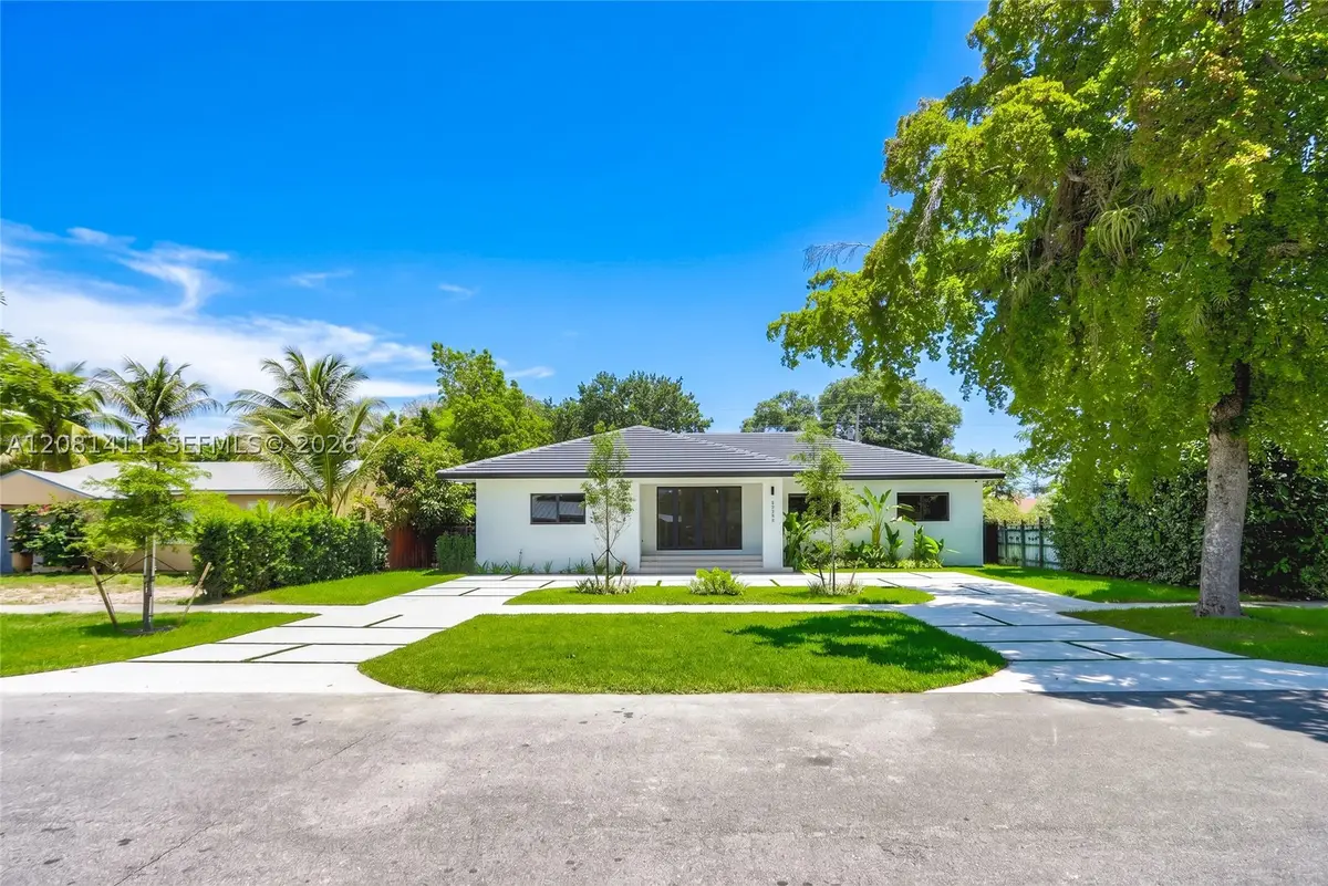 6853 S Waterway Dr, Miami, FL 33155 - #1