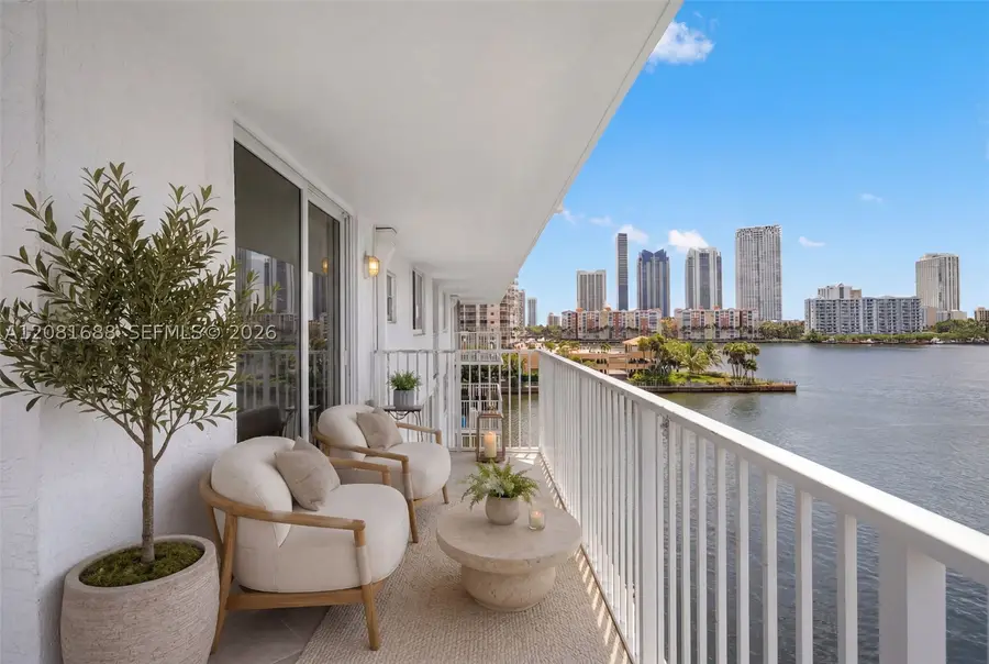 4000 NE 169th St #607, North Miami Beach, FL 33160 - #2