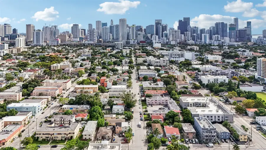 984 SW 6th St, Miami, FL 33130 - #2