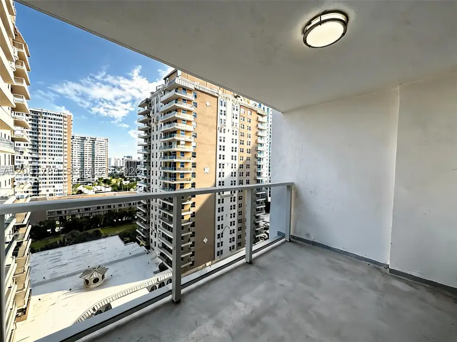 1904 S Ocean Dr #1206, Hallandale Beach, FL 33009 - #3