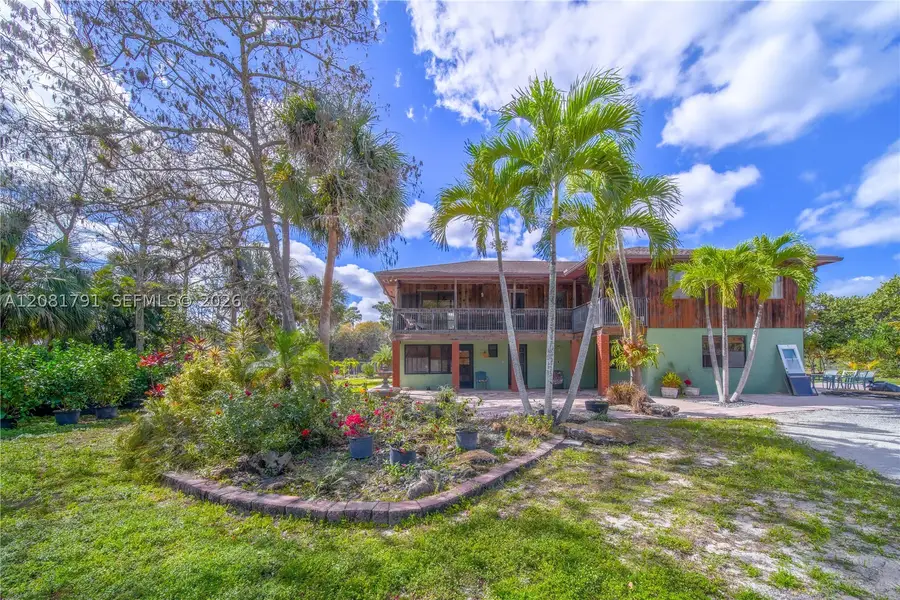 576 Marshall Rd, West Palm Beach, FL 33413 - #2