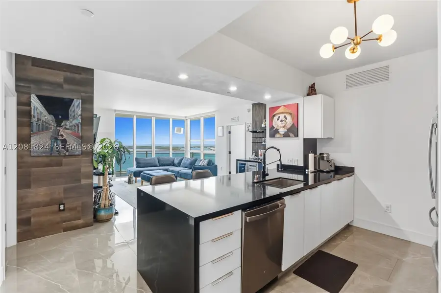 950 Brickell Bay Dr #3111, Miami, FL 33131 - #3
