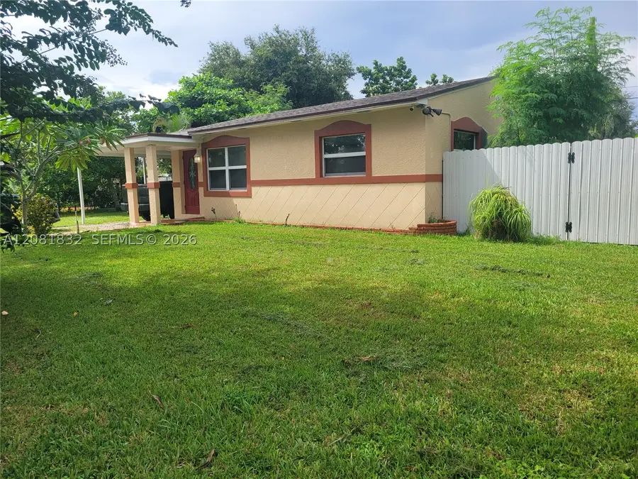 6131 Fletcher St, Hollywood, FL 33023 - #2