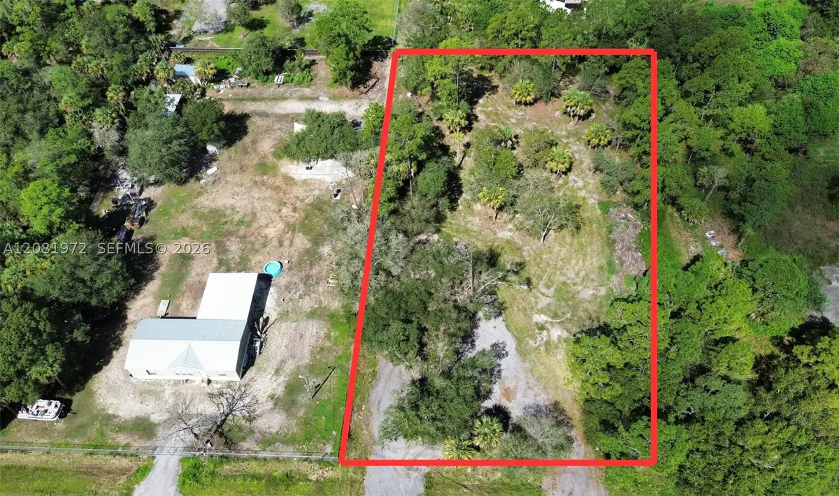450 S Isora St, Clewiston, FL 33440 - #1