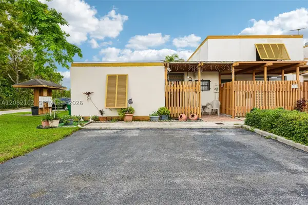 13130 SW 15th Ln, Miami, FL 33184