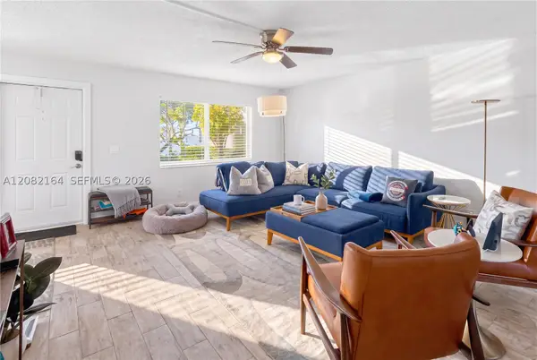 598 Flanders M #598, Delray Beach, FL 33484