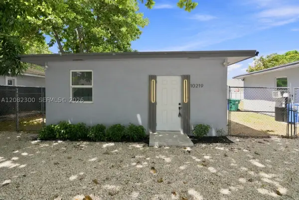 10219 SW 184th St, Cutler Bay, FL 33157