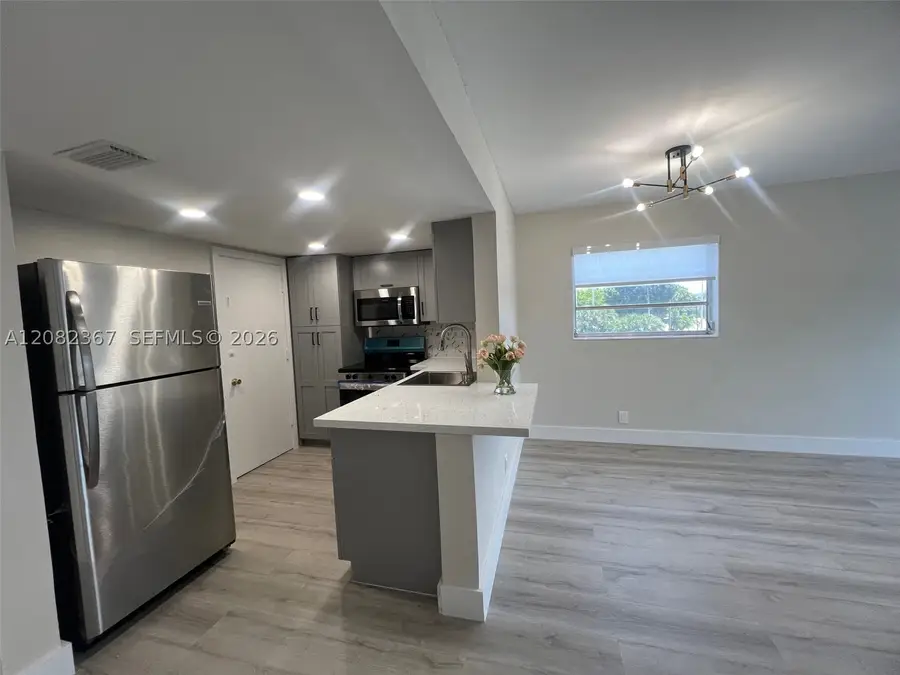 16801 NE 14th Ave #311, Miami, FL 33162 - #2