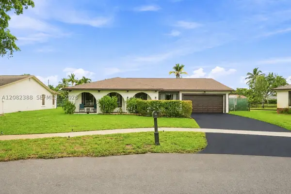 8656 SW 50th St, Cooper City, FL 33328