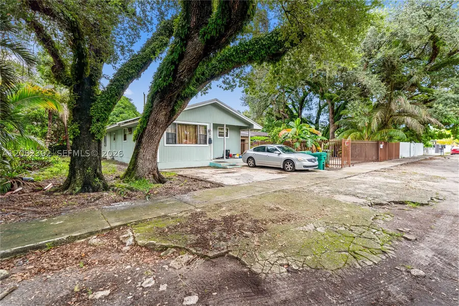 1885 NW 113th Ter, Miami, FL 33167 - #2
