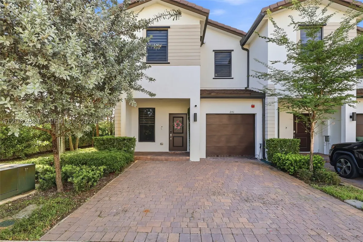 201 SW 159th Way, Pembroke Pines, FL 33027 - #1