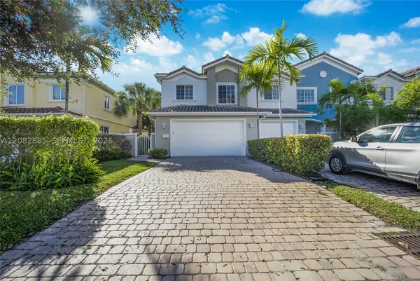 2656 NE 30th Pl, Fort Lauderdale, FL 33306