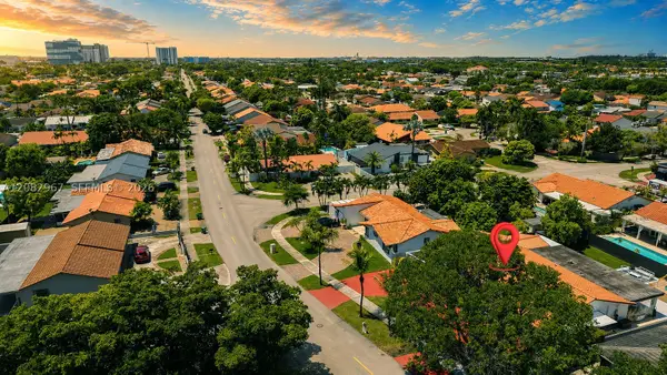 9831 SW 4th St, Miami, FL 33174