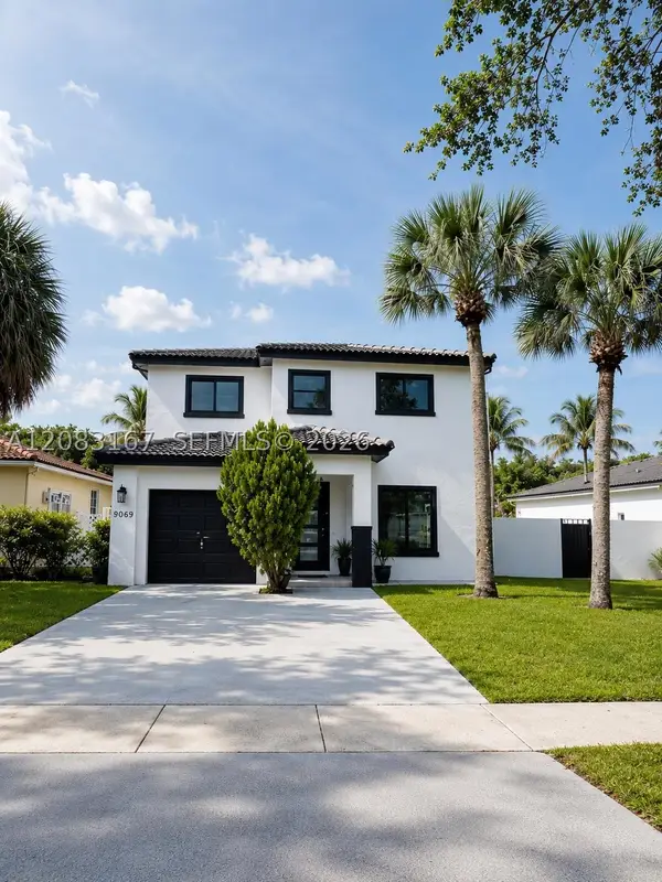 9069 NW 193rd St, Hialeah, FL 33018