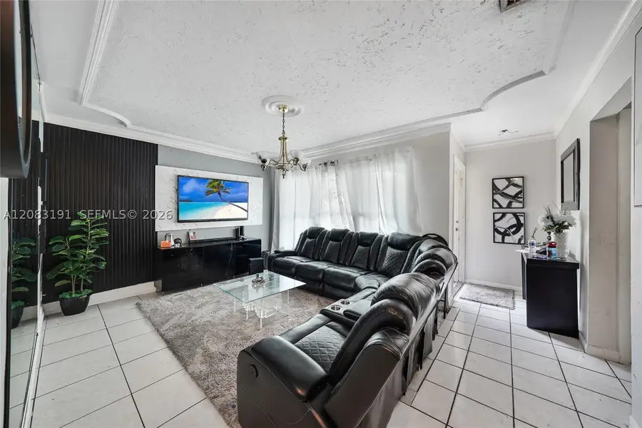 11041 NW 39th St, Coral Springs, FL 33065 - #3