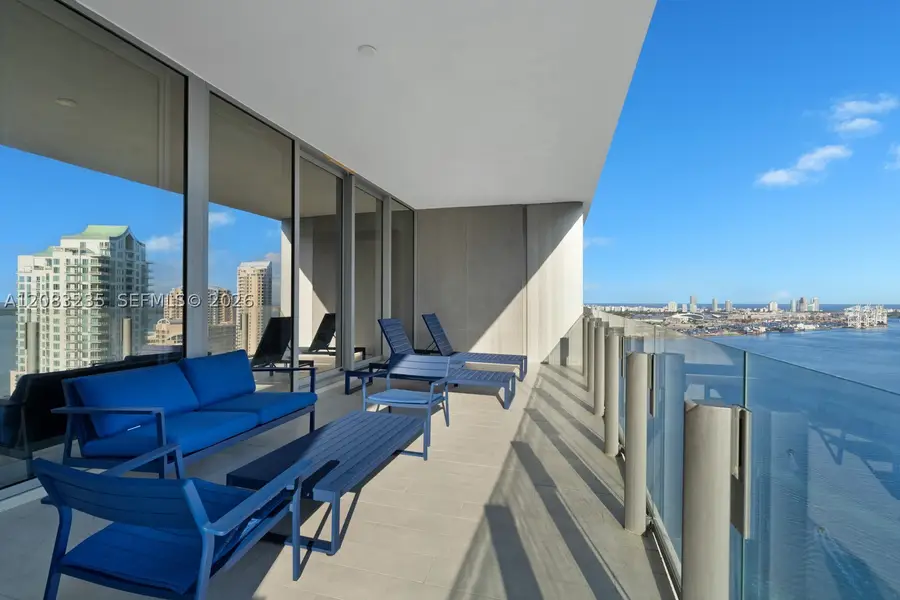 300 Biscayne Boulevard Way #3302E, Miami, FL 33131 - #2