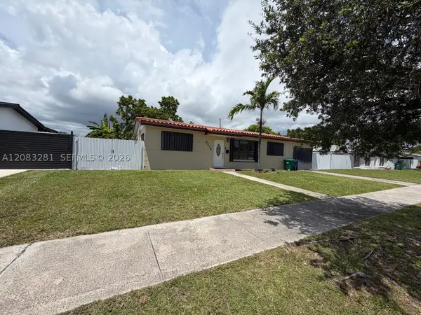 9315 Jamaica Dr, Cutler Bay, FL 33189