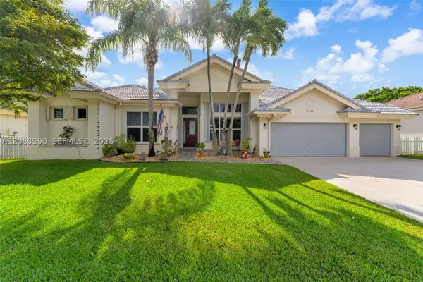 2825 Fairways Dr, Homestead, FL 33035