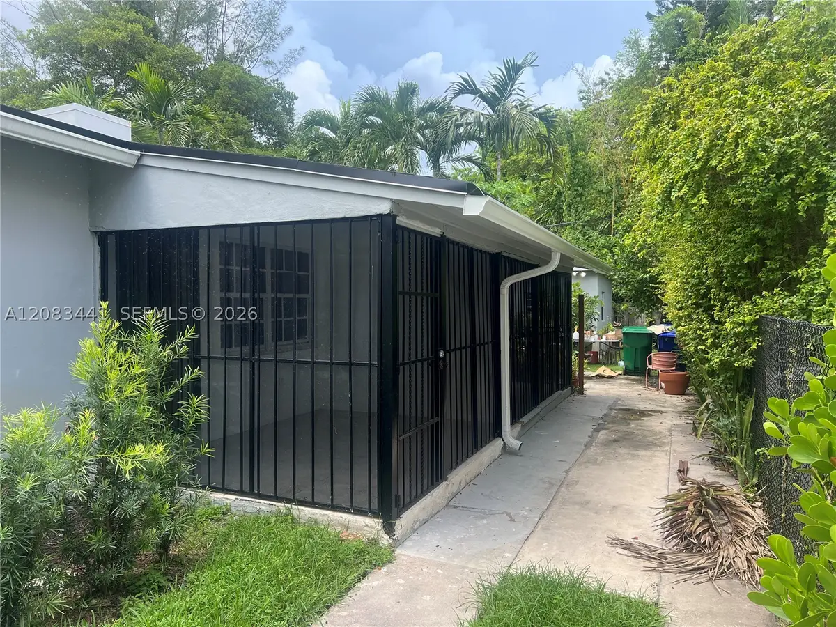 445 NE 69th St #b, Miami, FL 33138 - #1