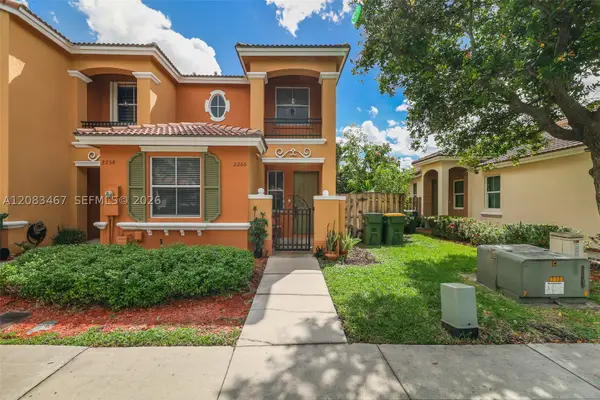 2260 NE 42nd Cir, Homestead, FL 33033