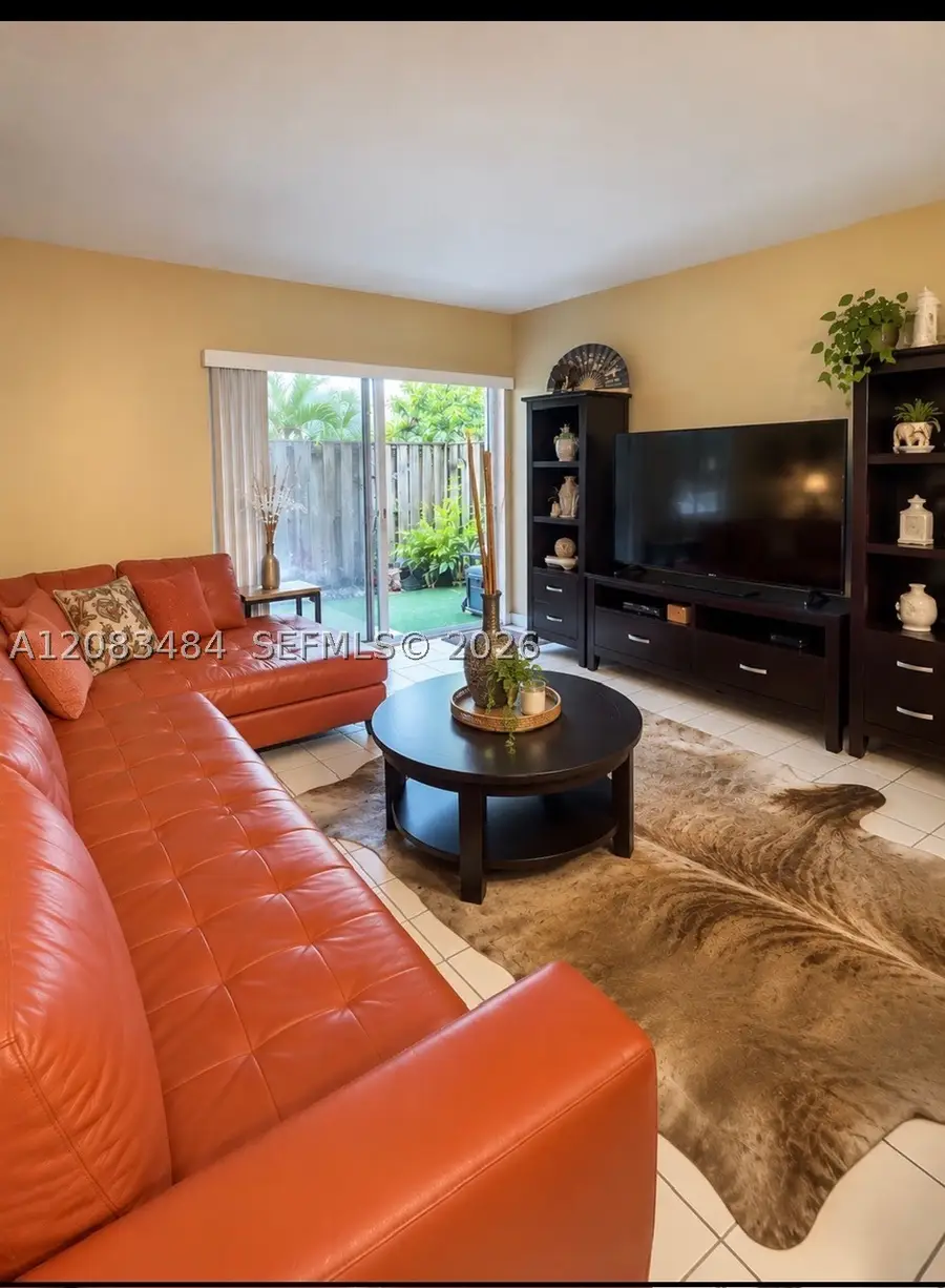 9631 SW 77 Av #101 C, Miami, FL 33156 - #2