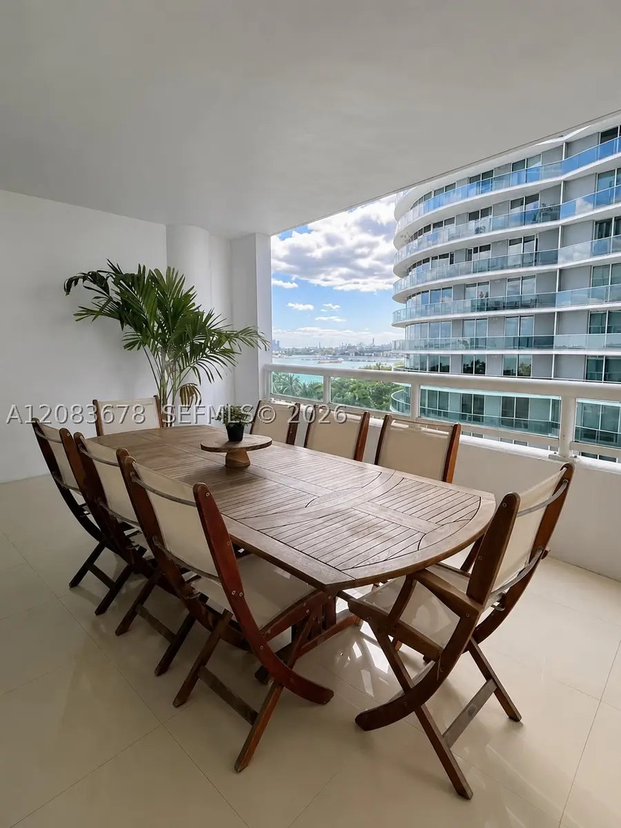 1800 N Bayshore Dr #612, Miami, FL 33132 - #3