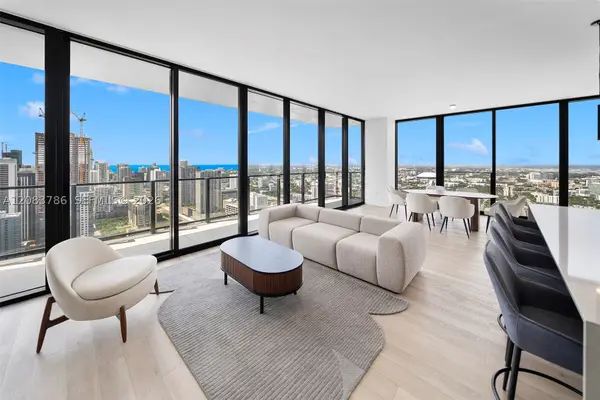 20 NE 11 Street #5204, Miami Beach, FL 33139