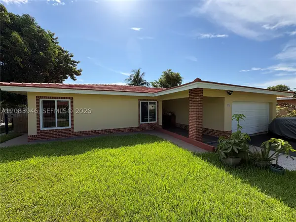 8250 NW 66th Ter, Tamarac, FL 33321