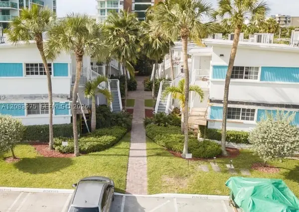 1150 103rd St #2, Bay Harbor Islands, FL 33154