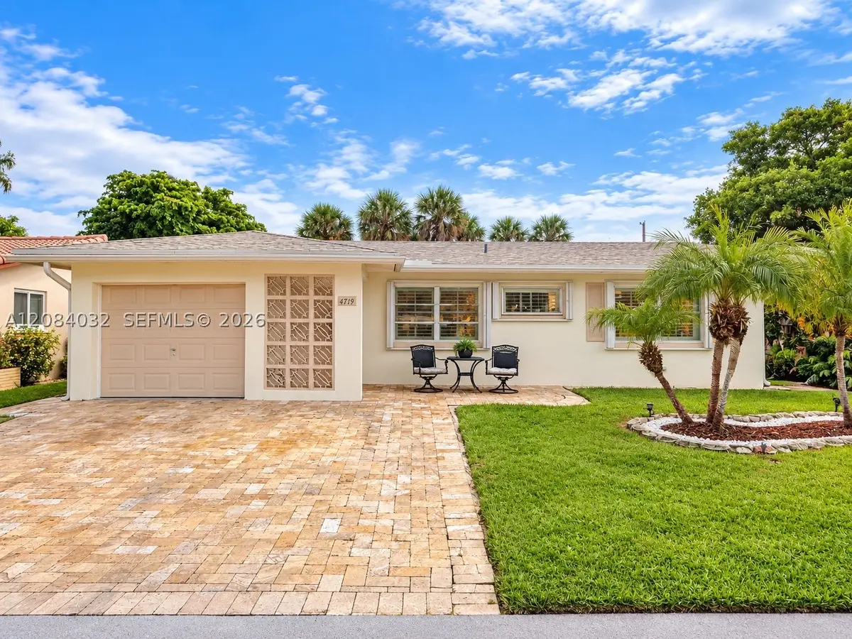 4719 NW 44th Ct, Tamarac, FL 33319 - #1