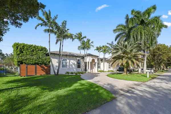 8095 SW 187th St, Cutler Bay, FL 33157
