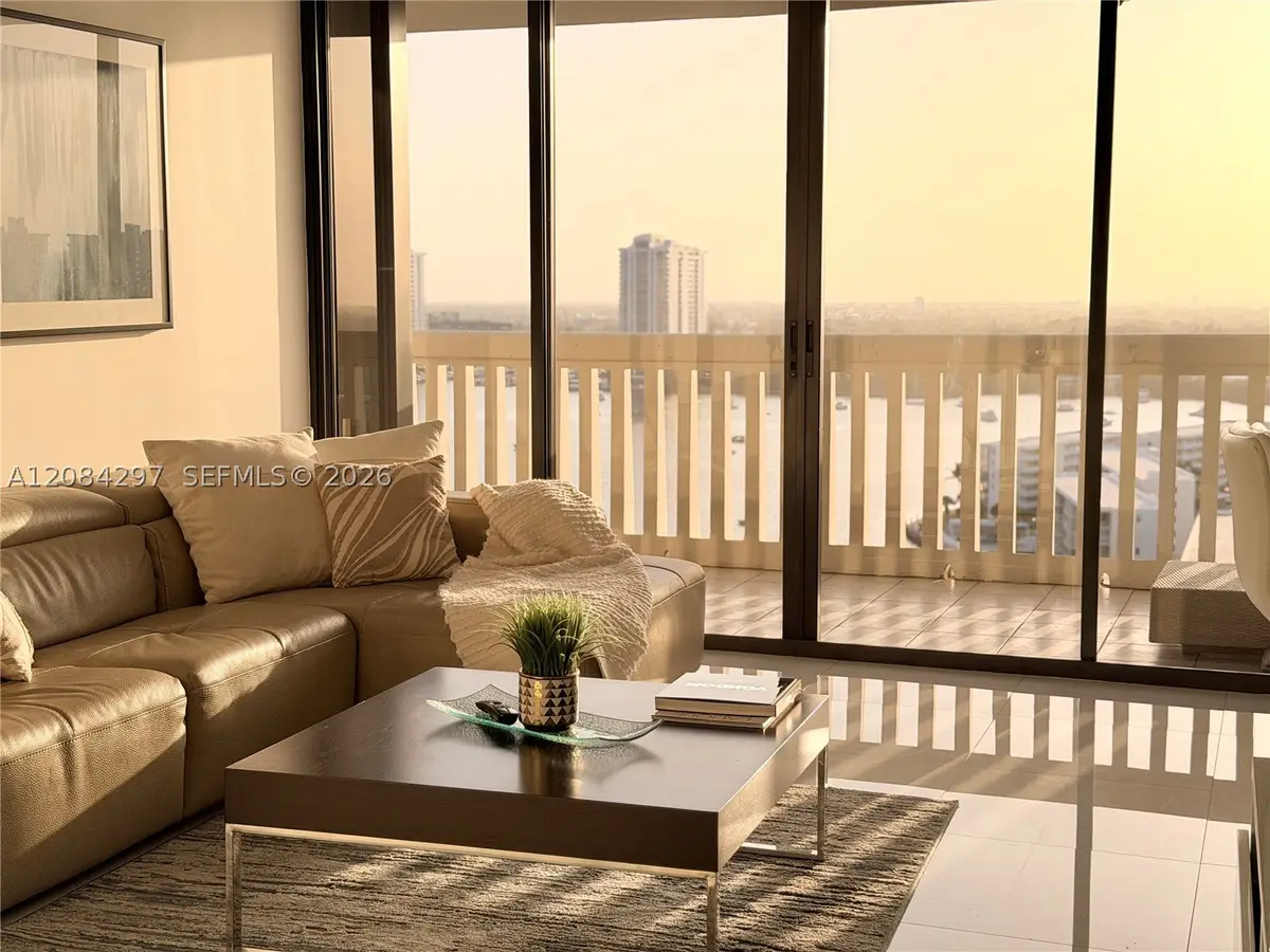 1000 W Island Blvd #1911, Aventura, FL 33160 - #1