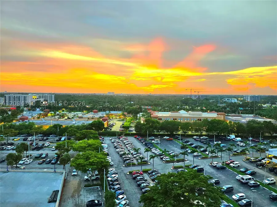 18051 Biscayne Blvd #1204, Aventura, FL 33160 - #3