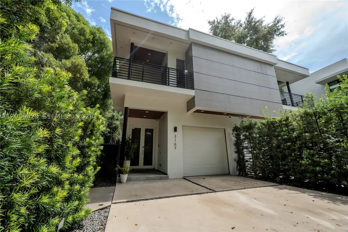 3167 Gifford Ln #3167, Miami, FL 33133 - #1