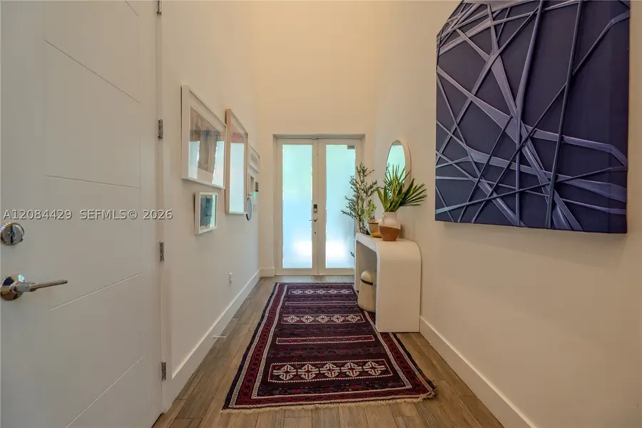 3167 Gifford Ln #3167, Miami, FL 33133 - #3