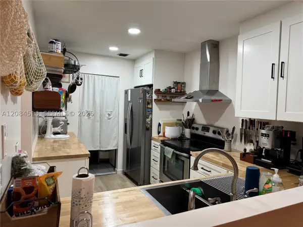 2308 N 37th Ave, Hollywood, FL 33021