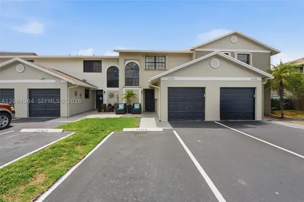 10720 NW 11th St, Pembroke Pines, FL 33026