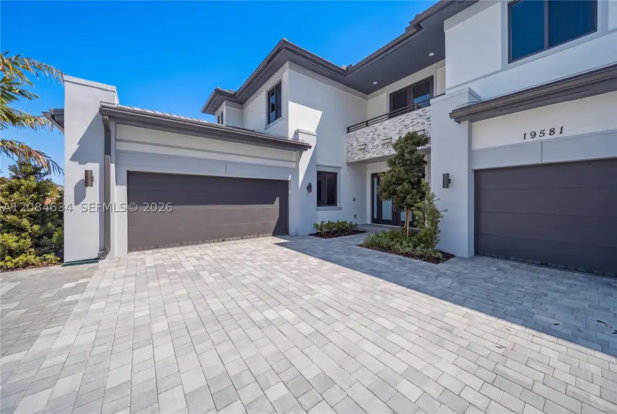19581 NE 14th Ave, Miami, FL 33179 - #3
