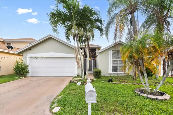 1065 W Fairfax Cir W, Boynton Beach, FL 33436