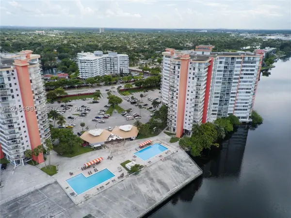 1301 NE Miami Gardens Dr #515W, Miami, FL 33179