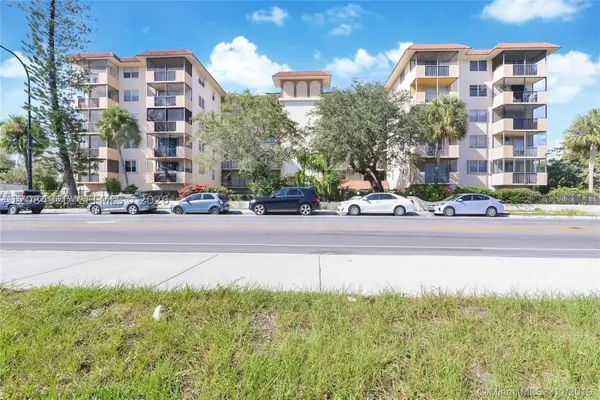 12590 NE 16th Ave #210, North Miami, FL 33161
