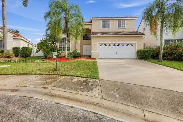 335 Cambridge Dr, Weston, FL 33326