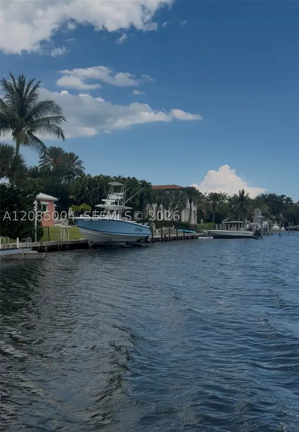 470 Marquesa Dr, Coral Gables, FL 33156