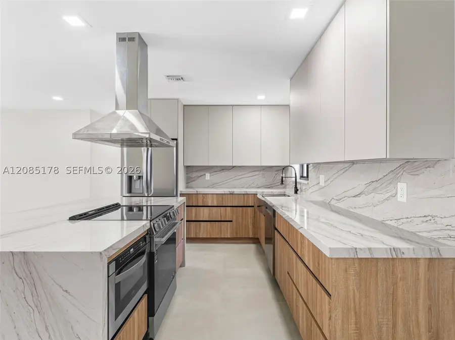 610 NE 164th Ter, Miami, FL 33162 - #2