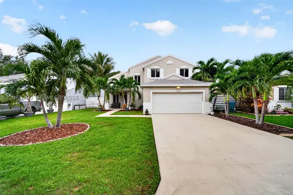 13746 SW 145th St, Miami, FL 33186